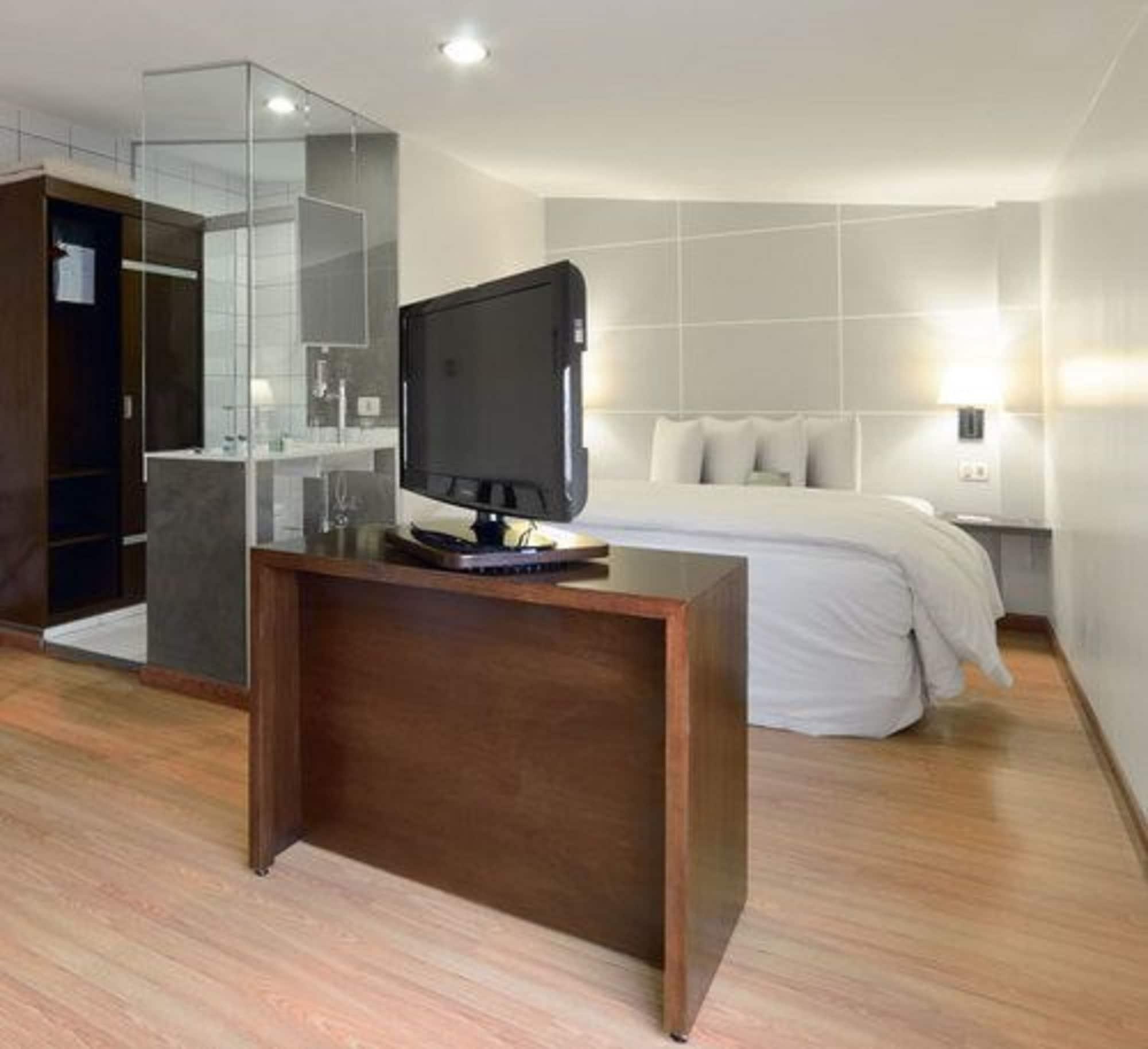 Hotel Lp Columbus Ла Пас Екстериор снимка