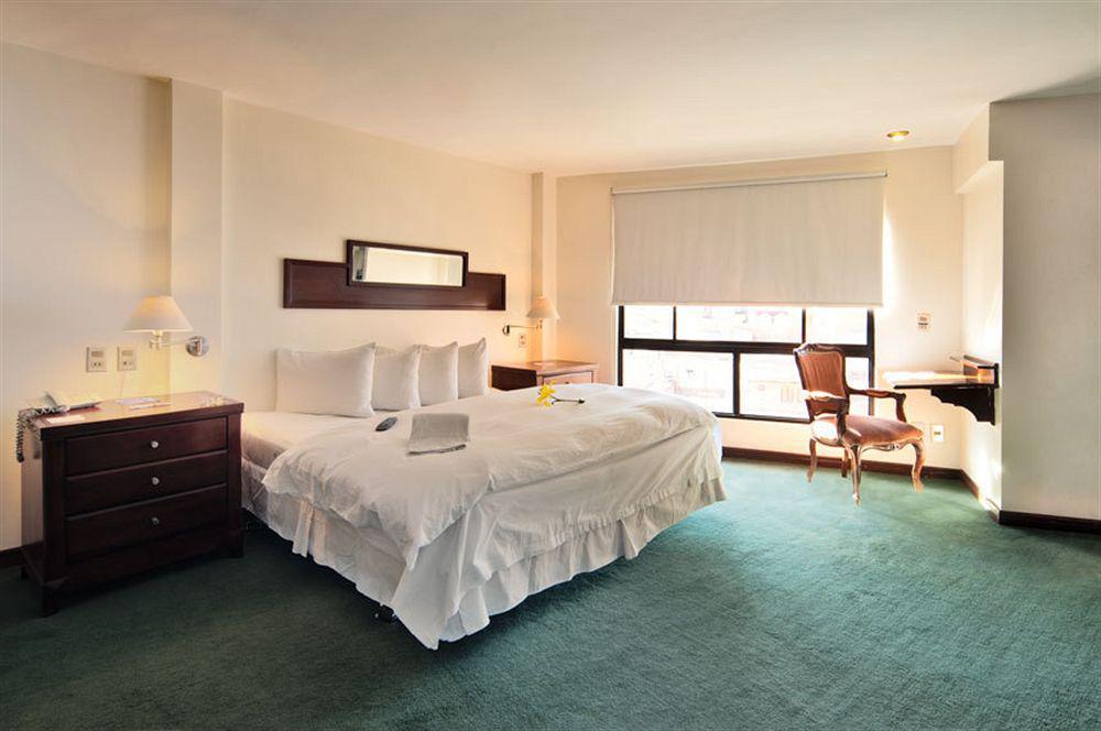 Hotel Lp Columbus Ла Пас Екстериор снимка